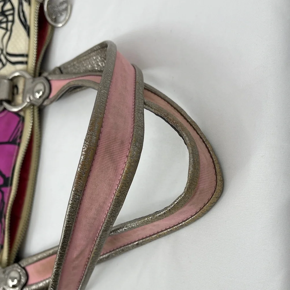 Coach POPPY  Pink OFF WHITE Shoulder Bag Detail HANDLES ARE A LITTLE STAINED